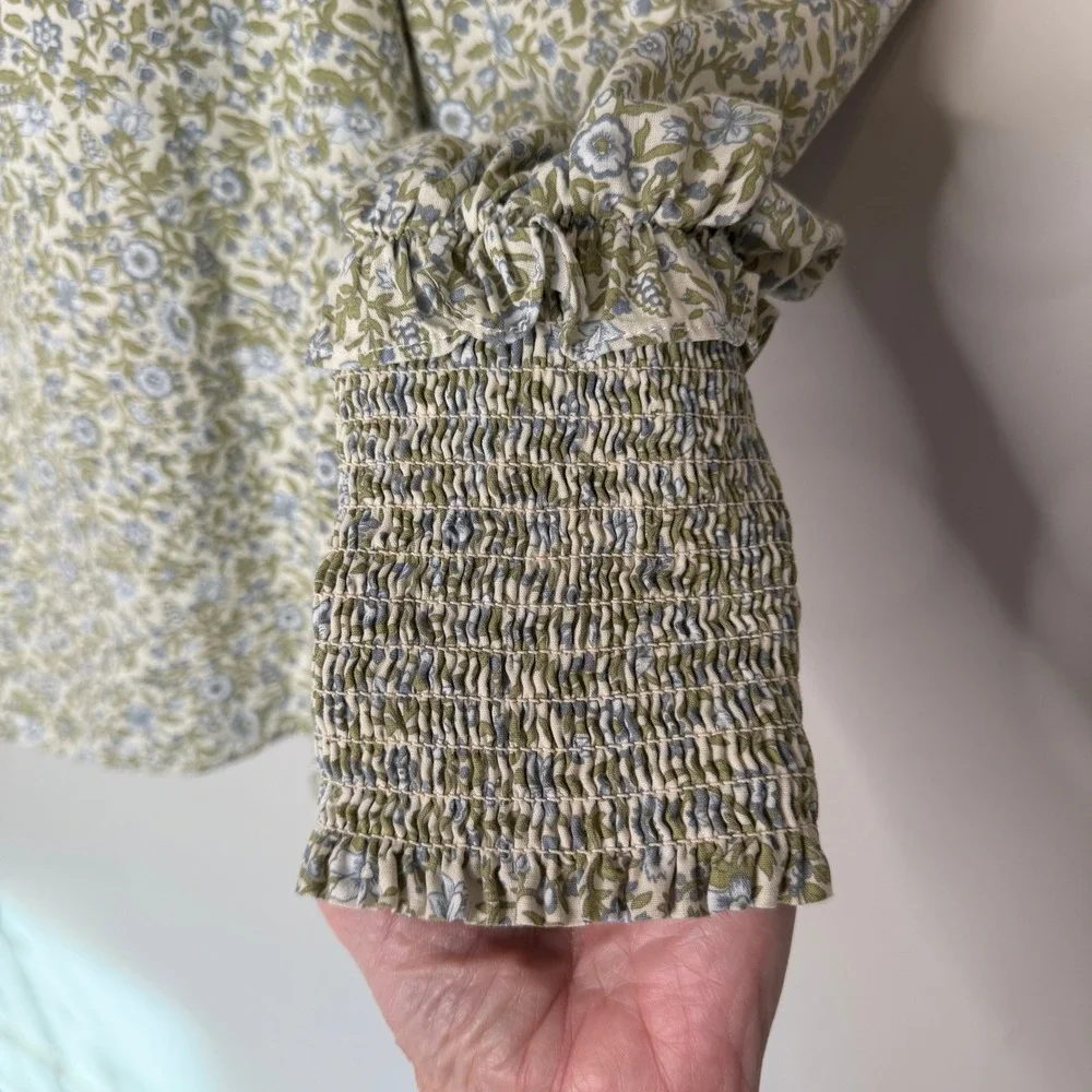 Hyacinth House Floral Smocked Mock Neck Blouse Green‎ Medium Long Sleeve Puff - Picture 6 of 9